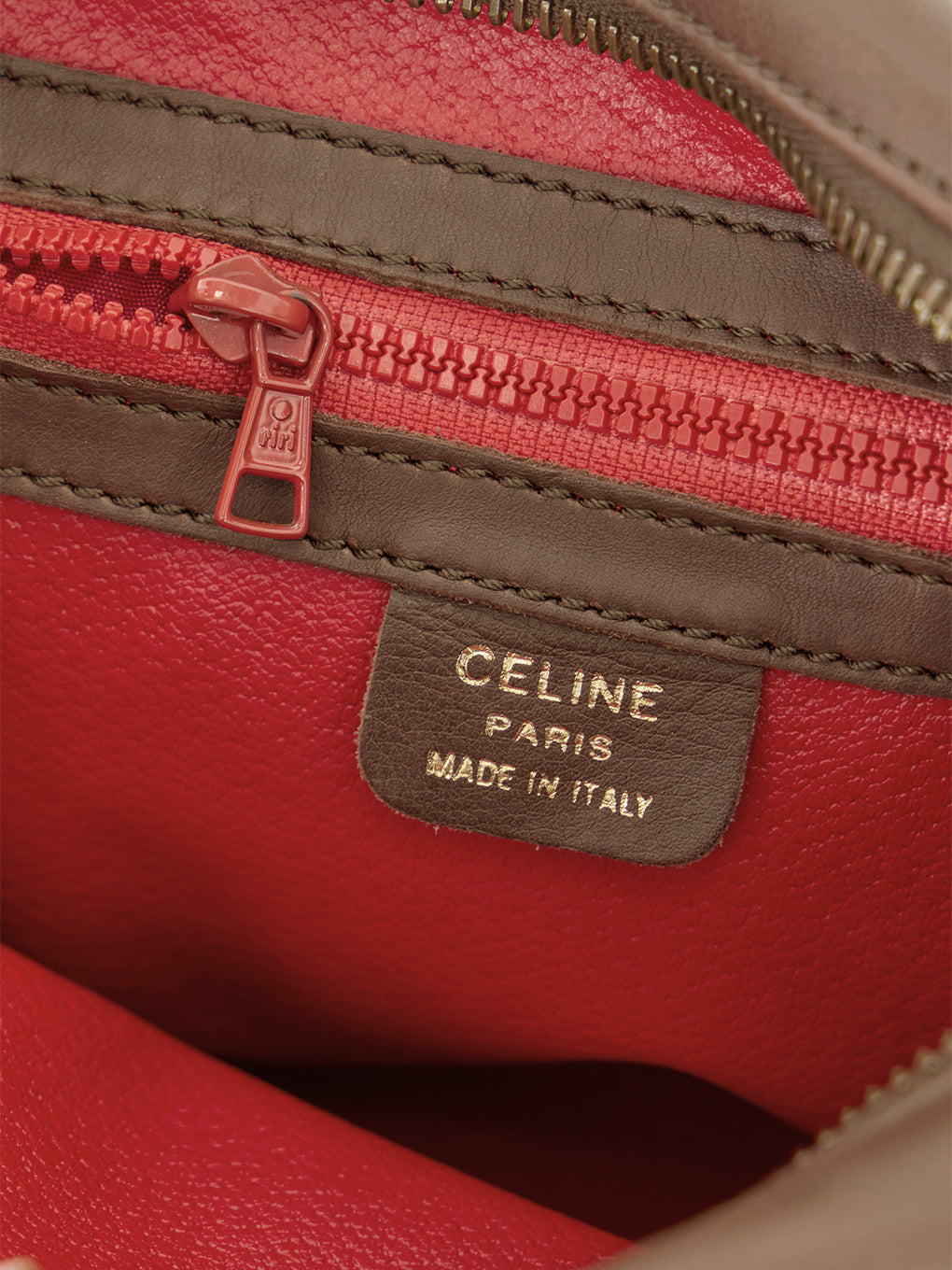 CELINE サークルロゴショルダーバッグ