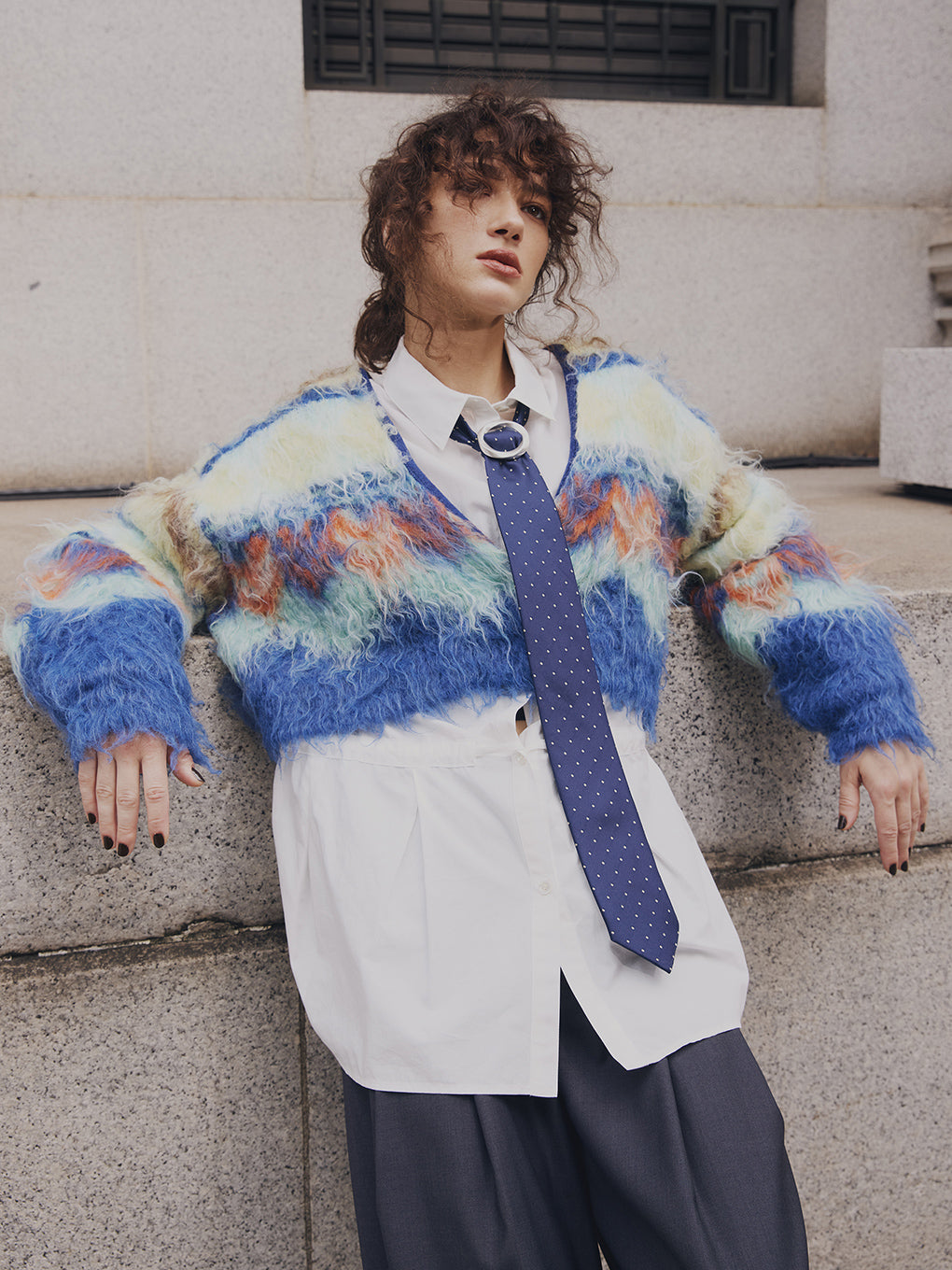 MONSTER SHAGGY SHORT KNIT CARDIGAN