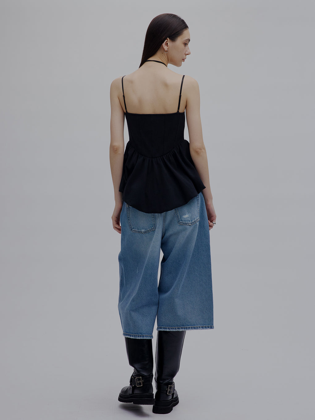 LOOSE DENIM HALF PANTS