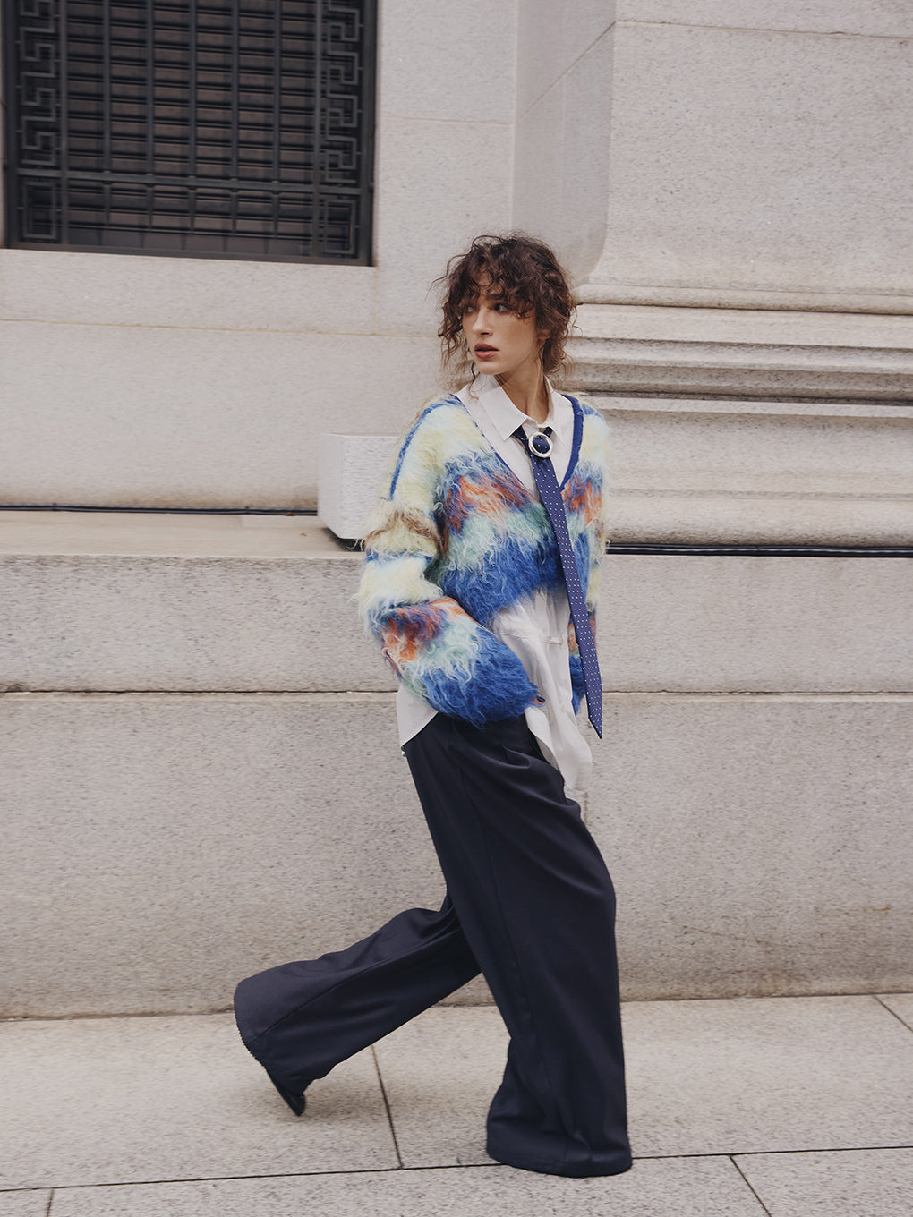 MONSTER SHAGGY SHORT KNIT CARDIGAN