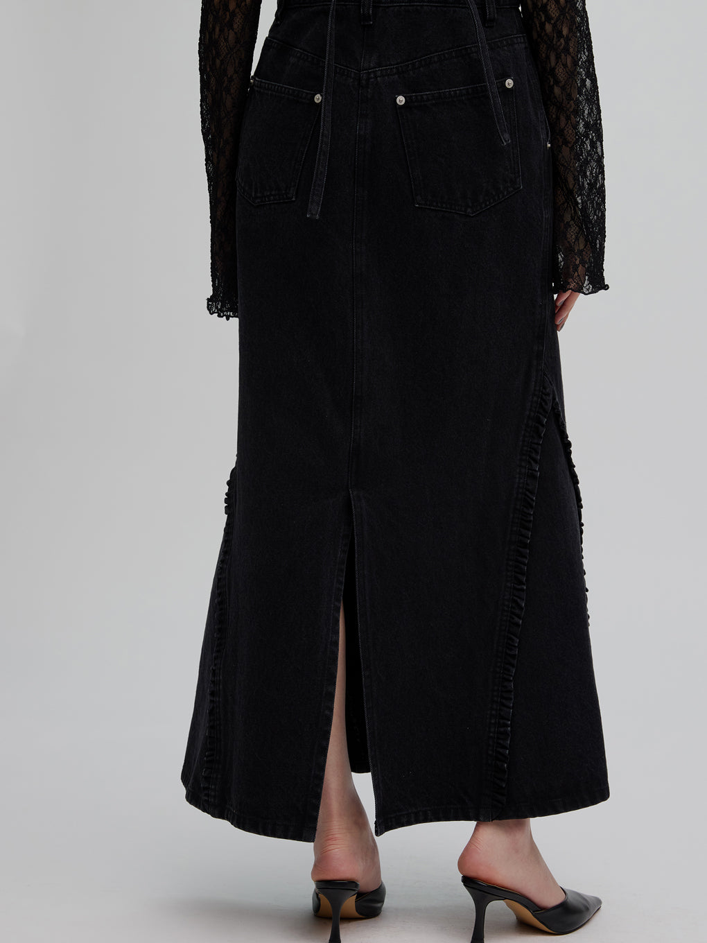 SMALL FRILL SUSPENDER DENIM SKIRT