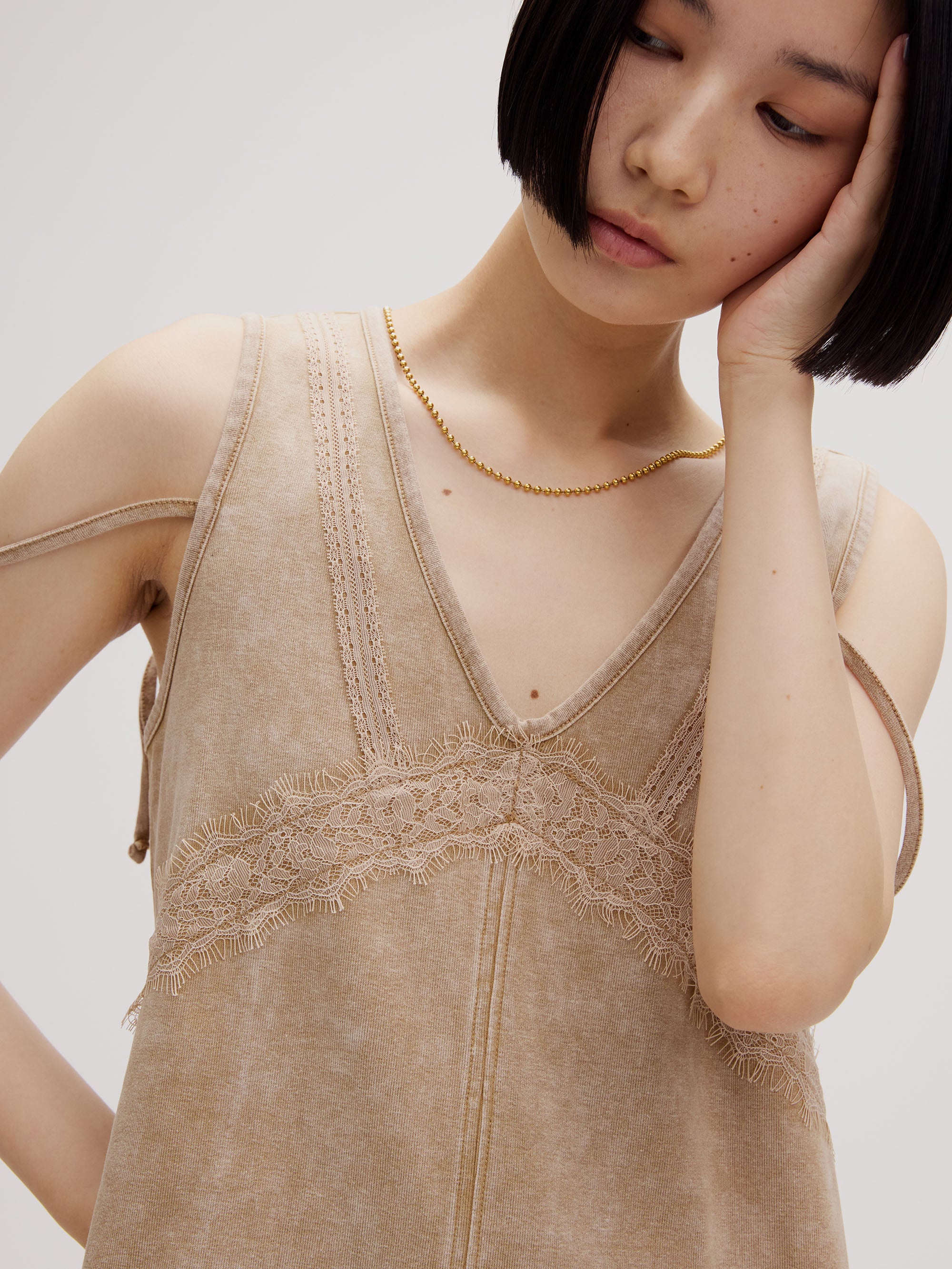 MEDI 2WAY DENIM LIKE LACE DOCKING DRESS