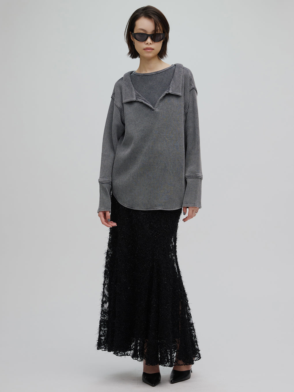 WAFFLE LAYERED DESIGN CUT TOP