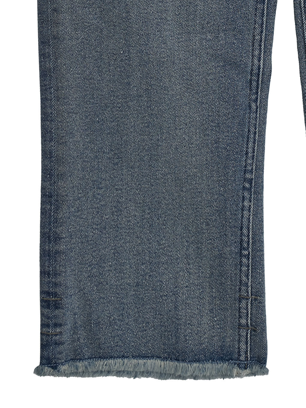 UND SLIM TAPERED DENIM