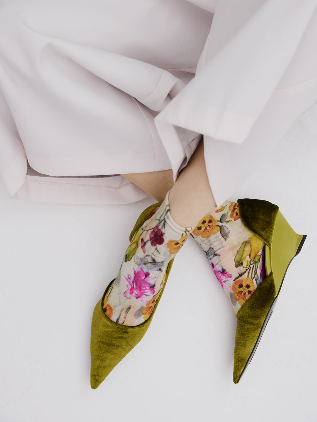 Tabio × Ameri GRACE PRINT SOCKS