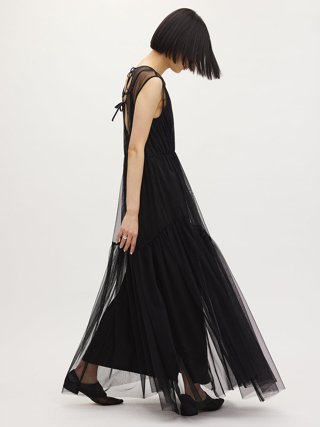 BLACK TULLE WAVE TIERED DRESS