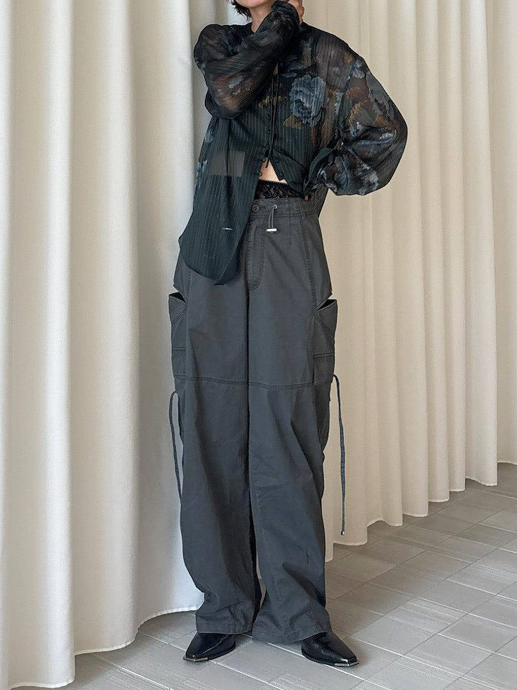 micalle micalleカーゴワイドパンツ グレー MICALLE MICALLE(ミカーレミカーレ)サラサラワイドパンツ