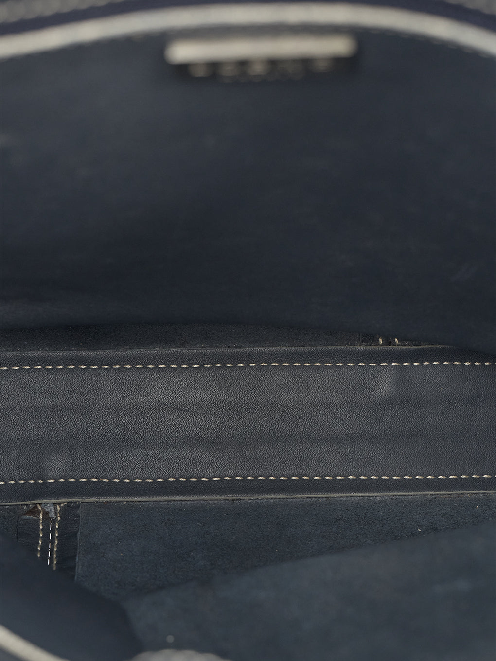 LOEWE ロゴ刻印トートバッグ