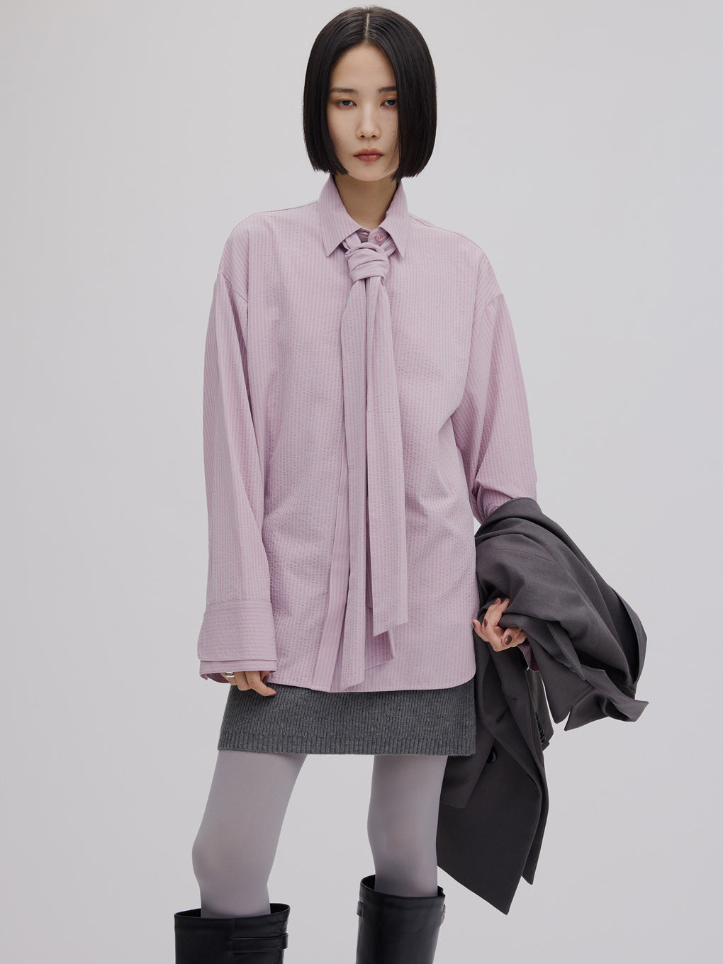 UND UNEVENNESS TIE BLOUSE