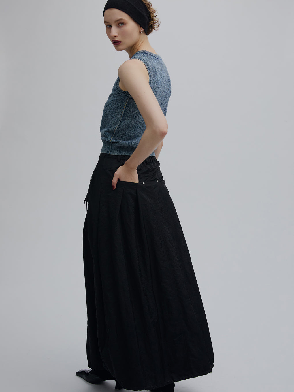 DENIM KNIT TANK TOP