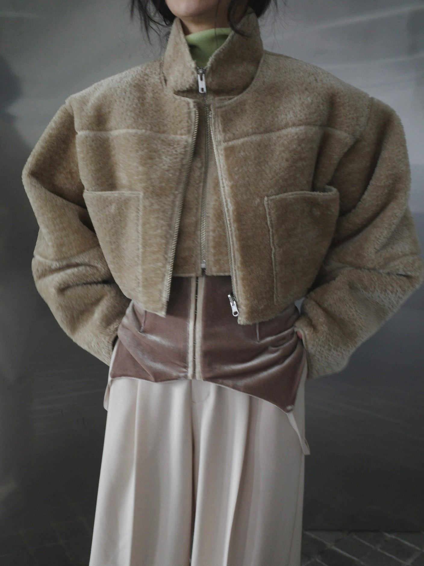 BOA COLLARLESS REVERSIBLE SHORT JACKET