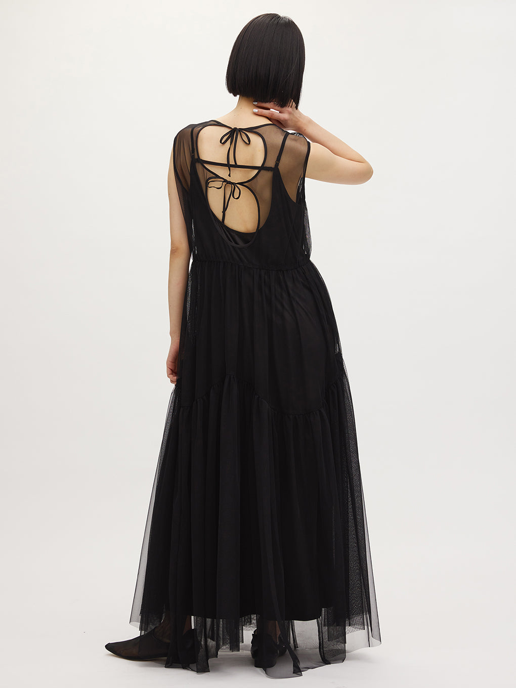 BLACK TULLE WAVE TIERED DRESS