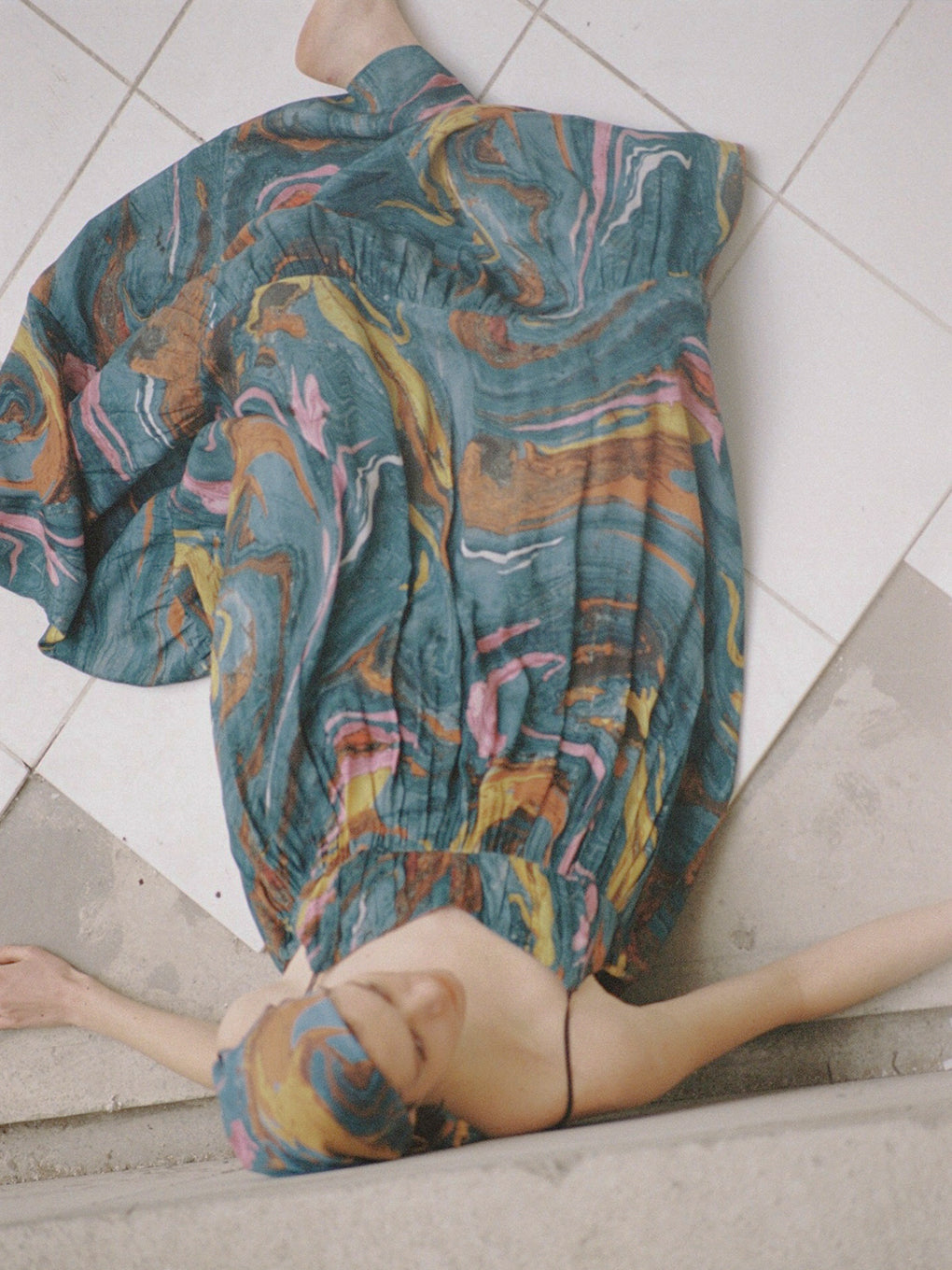 MEDI INDIAN POOL MARBLE DRESS
