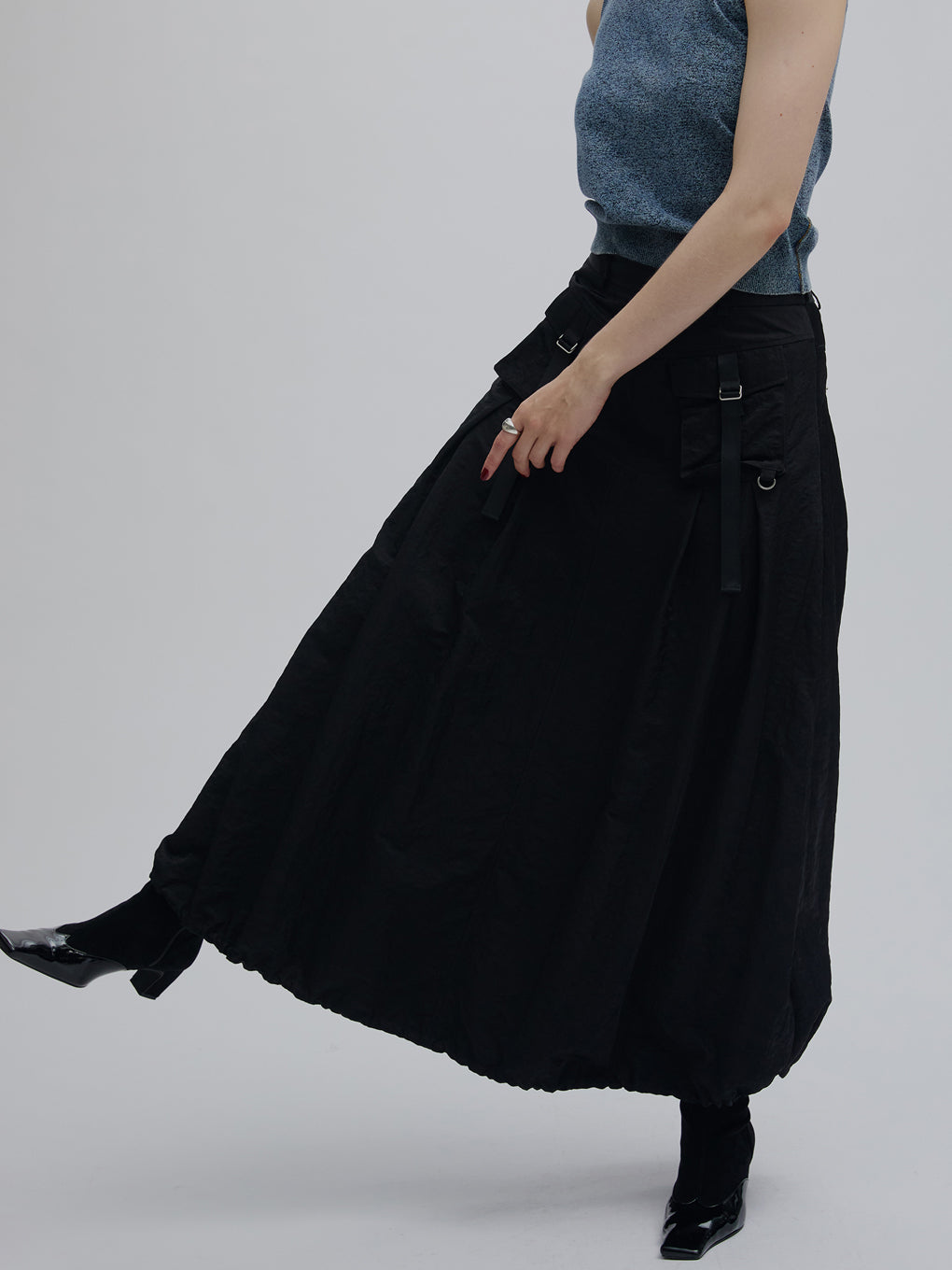 WAIST POCKET BALLOON SKIRT