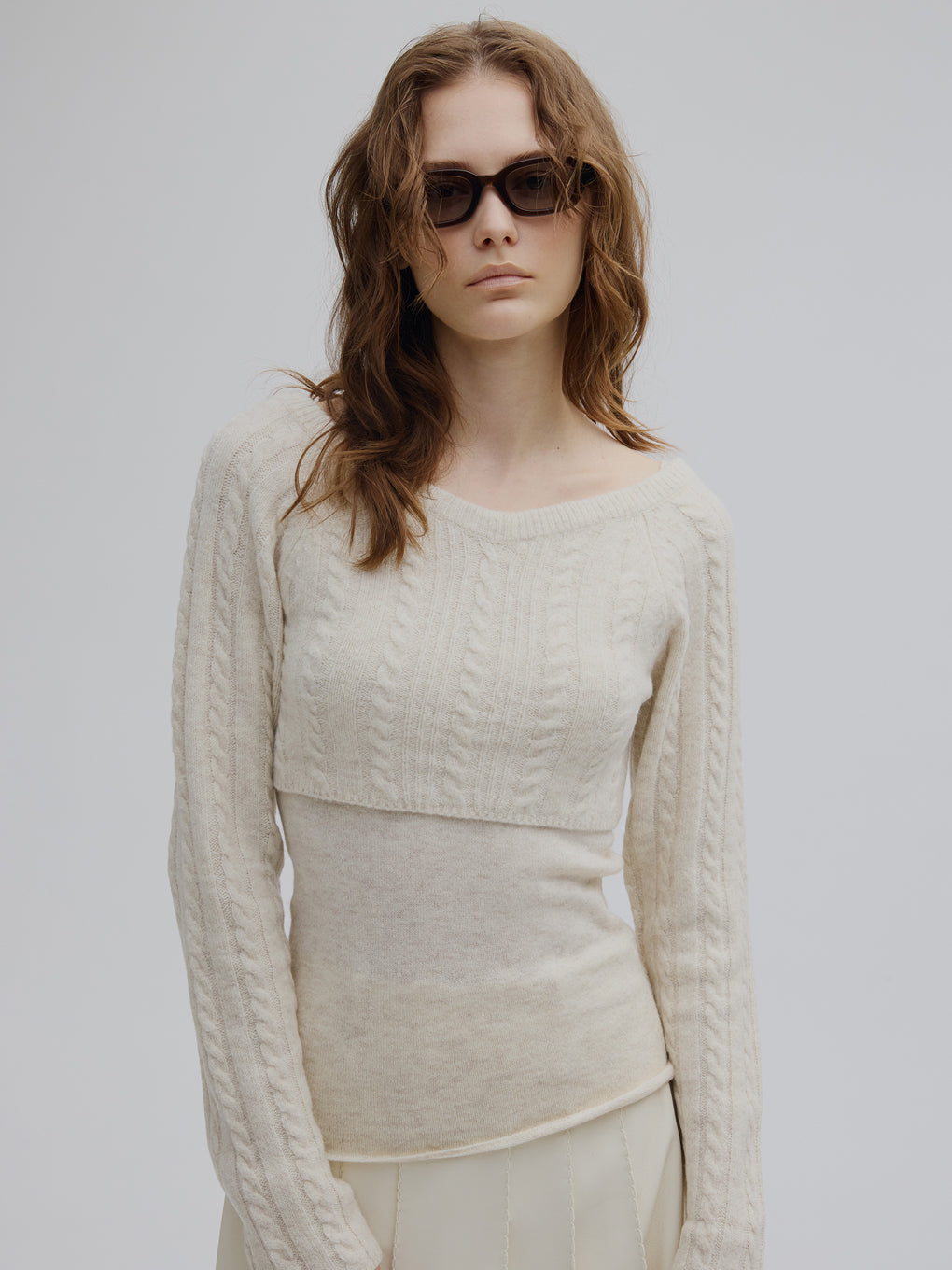 【OMMO】WIDE TAPE SHORT BOLERO／グレー SHORT BOLERO IN CAMI KNIT TOP