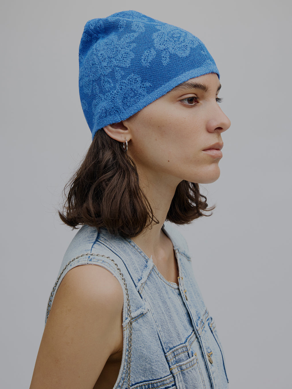 MEDI FLOWER JACQUARD KNIT BEANIE