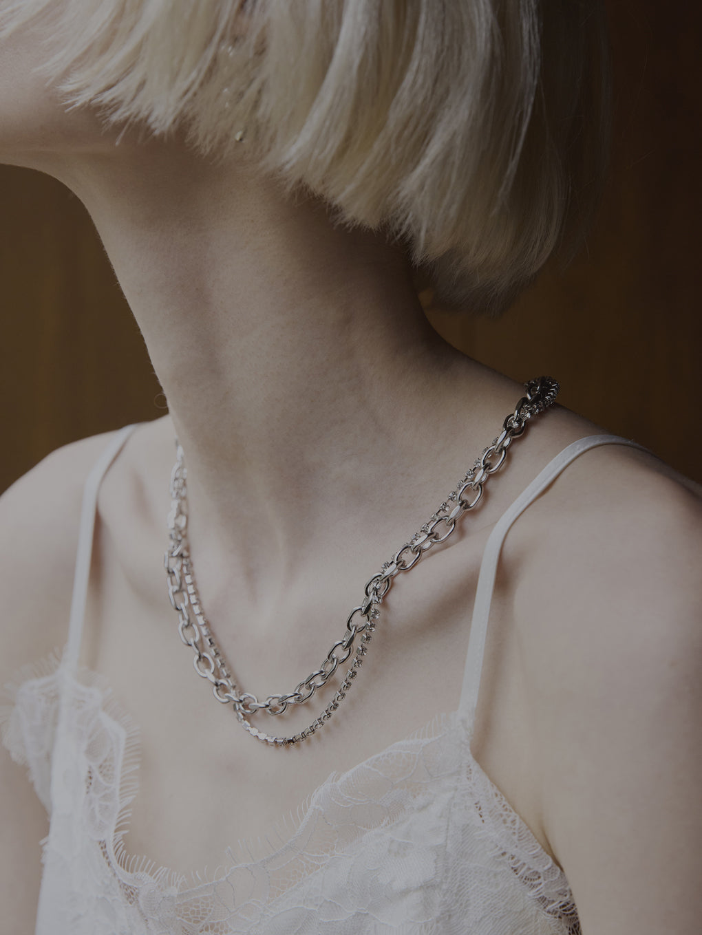 Bijou R.I Crystal Chain Necklace
