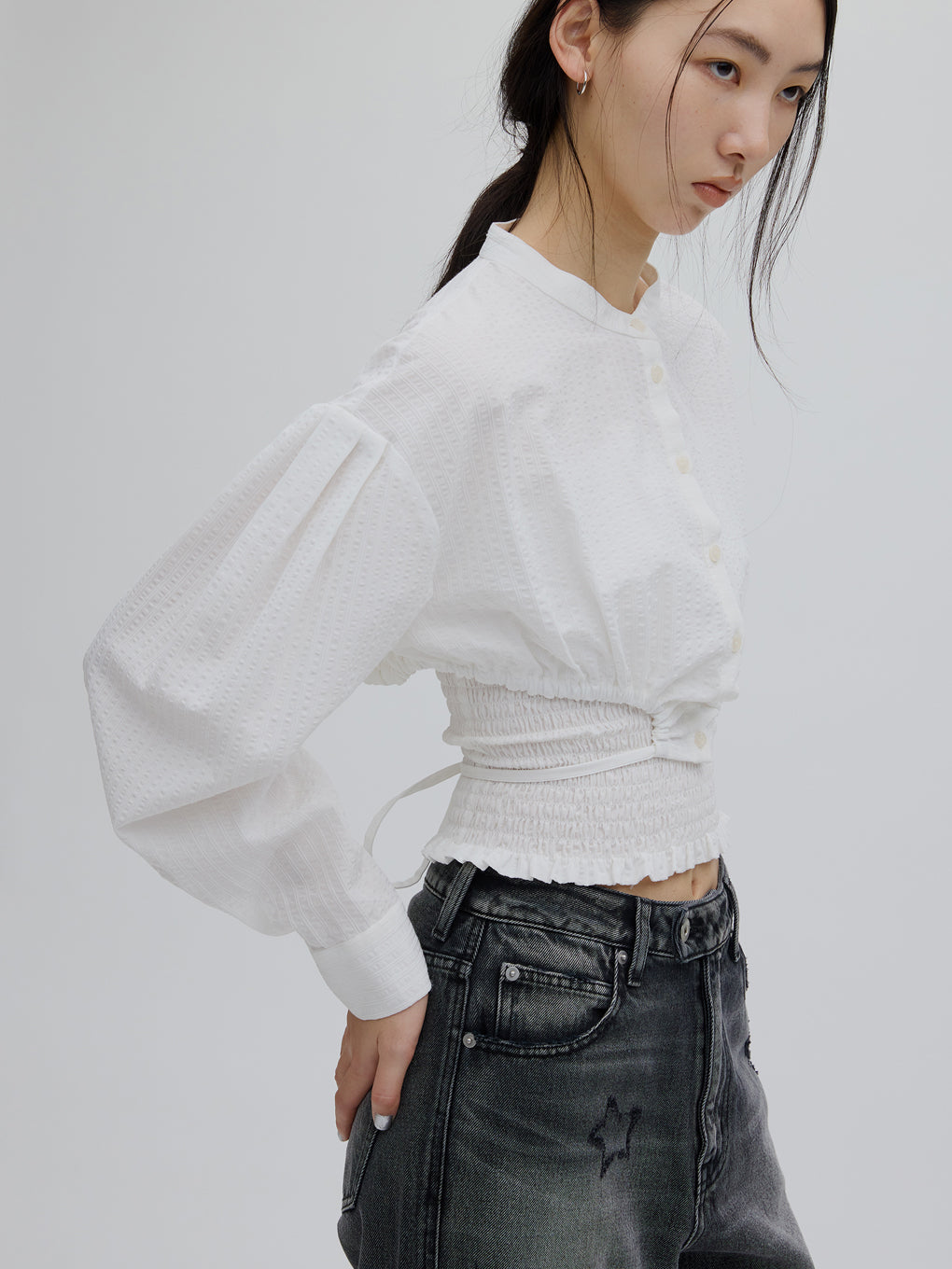 SHIRRING LAYERED SHORT SHIRT