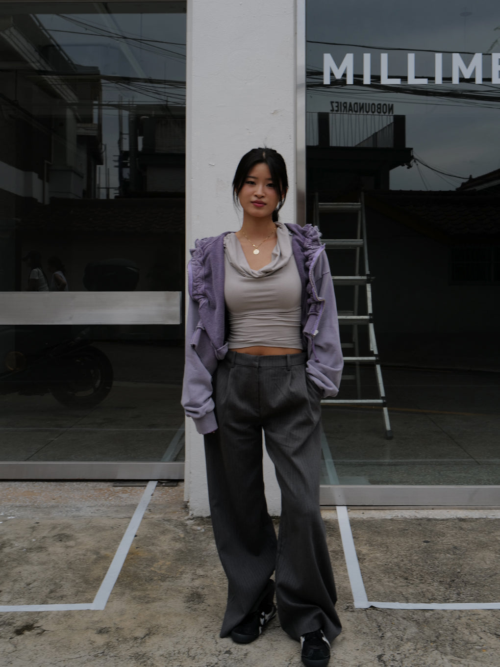 OYSTER SILHOUETTE HOODIE