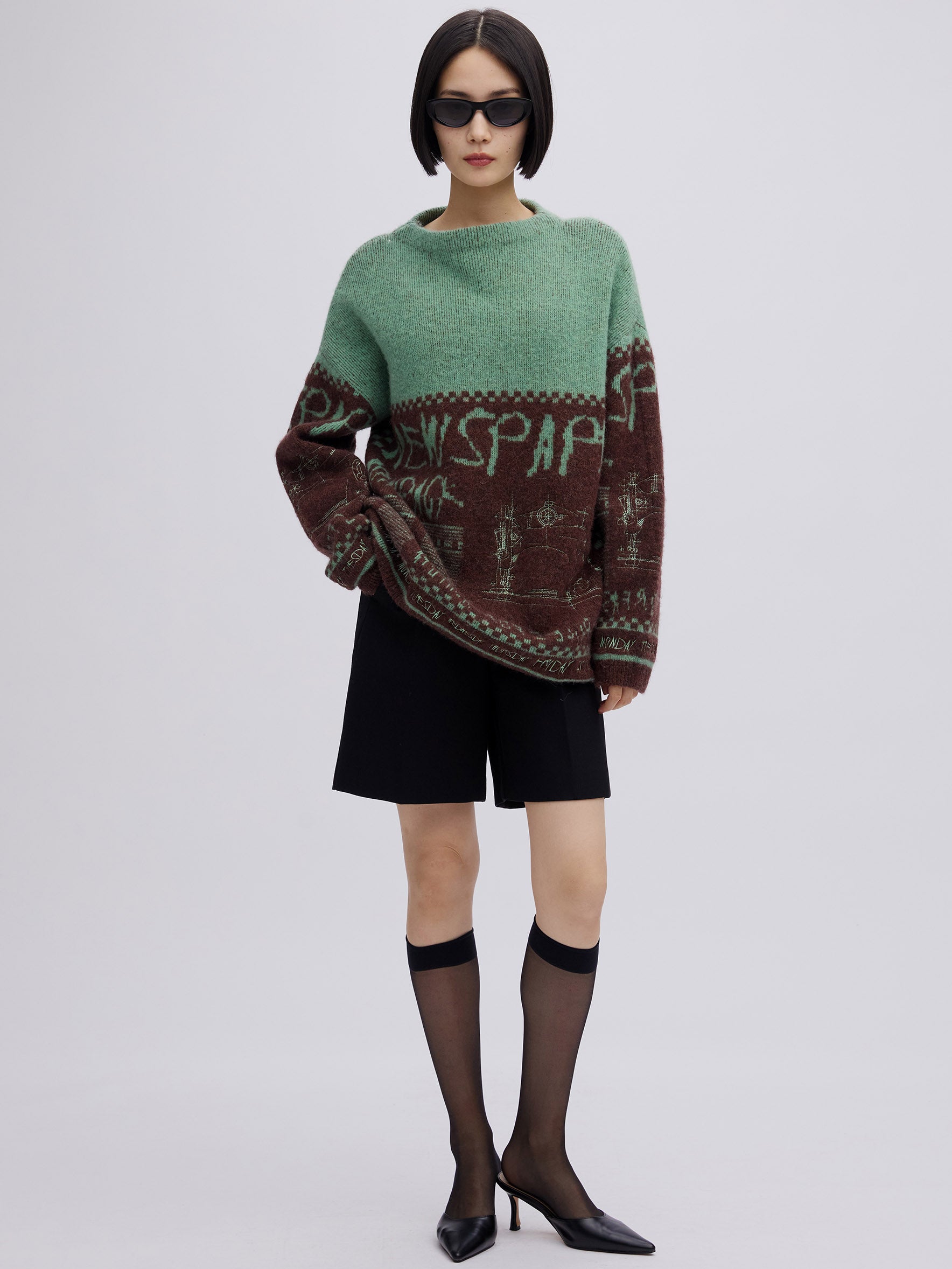 NEWS PAPER JACQUARED KNIT TOP