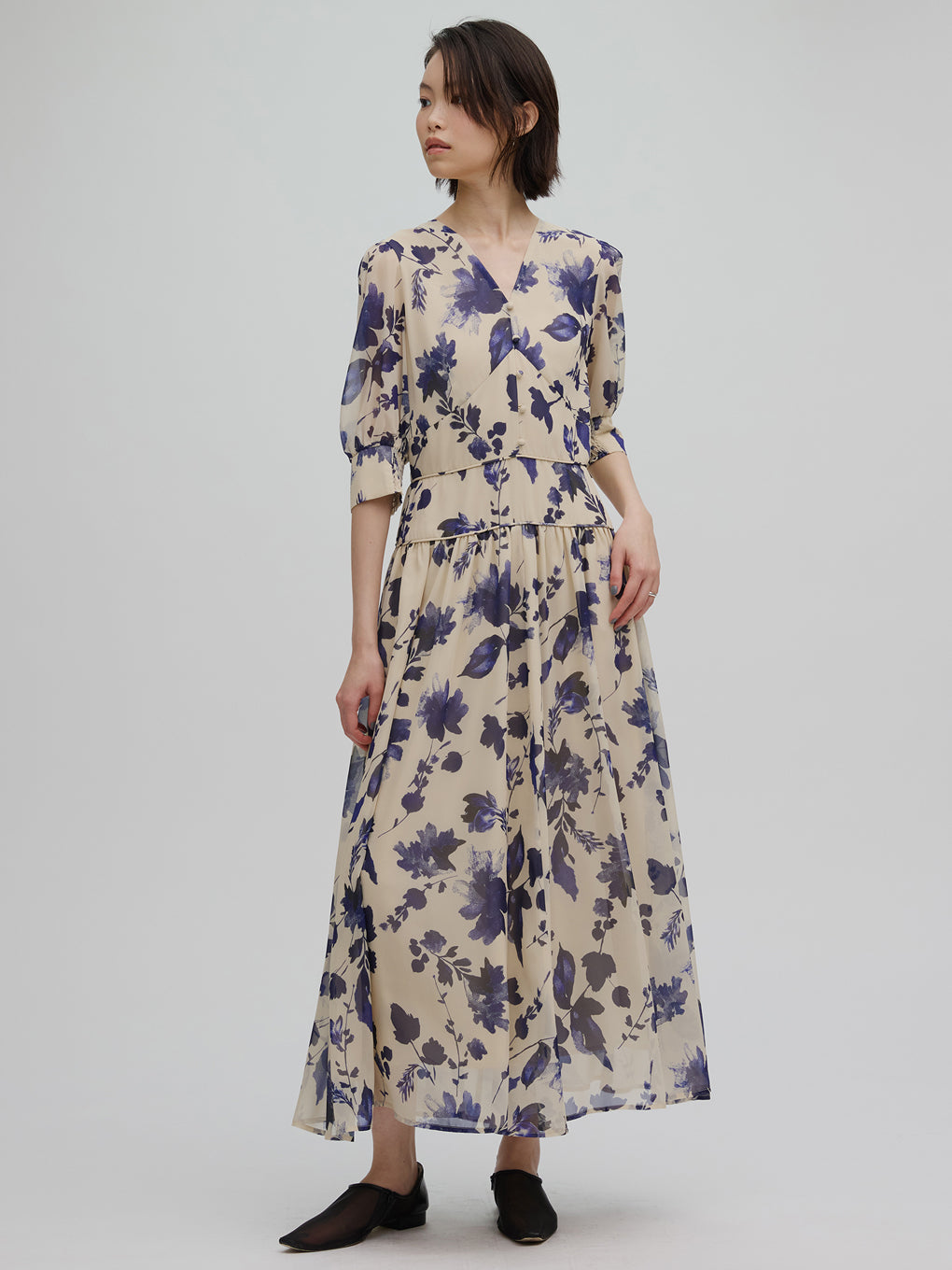 GRAINY FLOWER CHIFFON DRESS