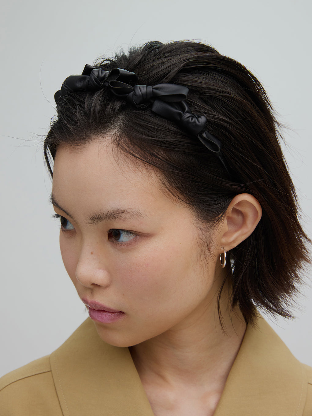 TRESSE Ribbon serre-tete on lether