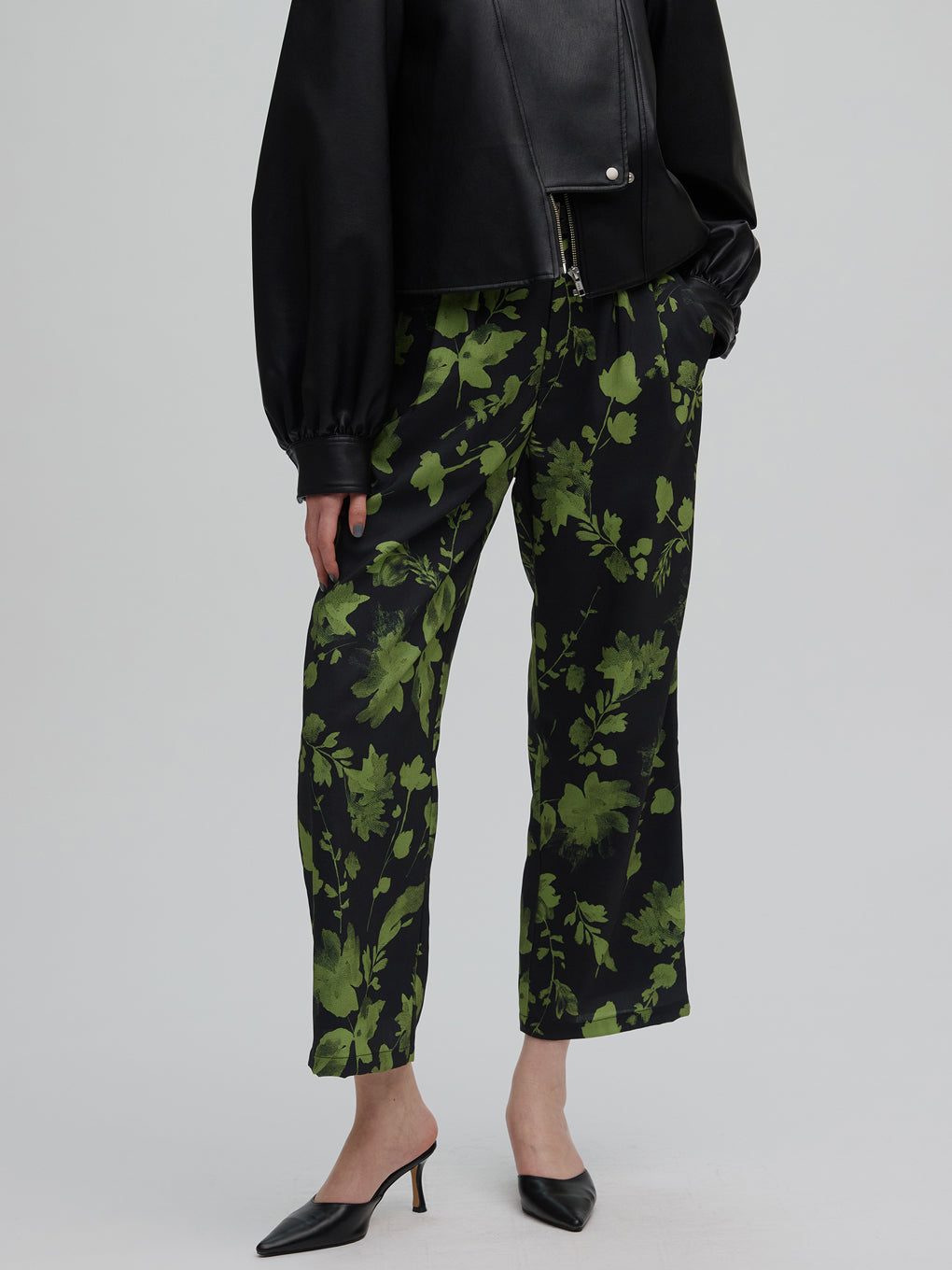 GRAINY FLOWER STRAIGHT PANTS