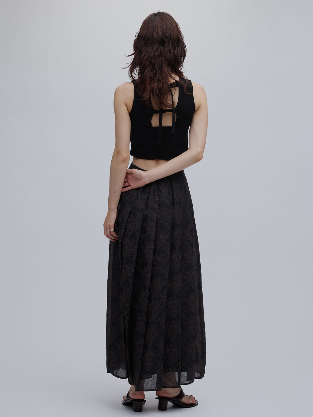 SHEER DAMASK JACQUARD PLEATED SKIRT