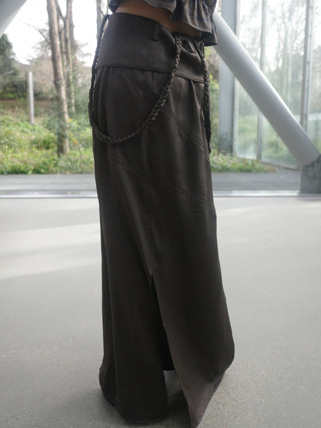 CRUSHED SATIN ARRANGE CORD SKIRT