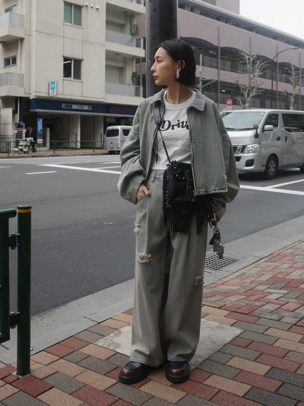 TATTOO STUDS DENIM PANTS
