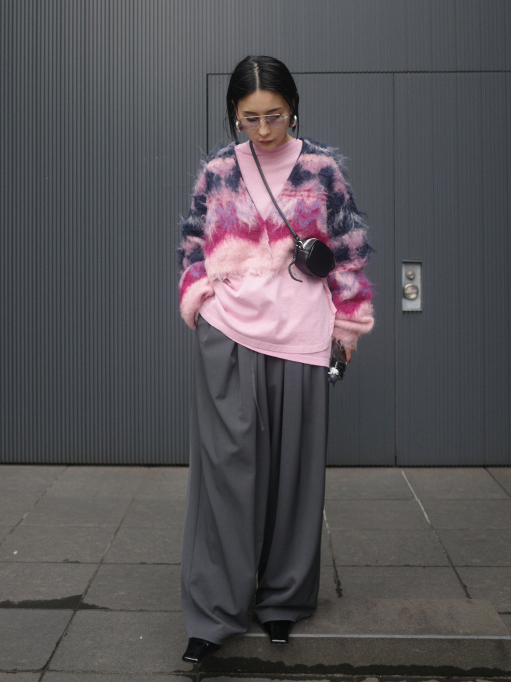MONSTER SHAGGY SHORT KNIT CARDIGAN