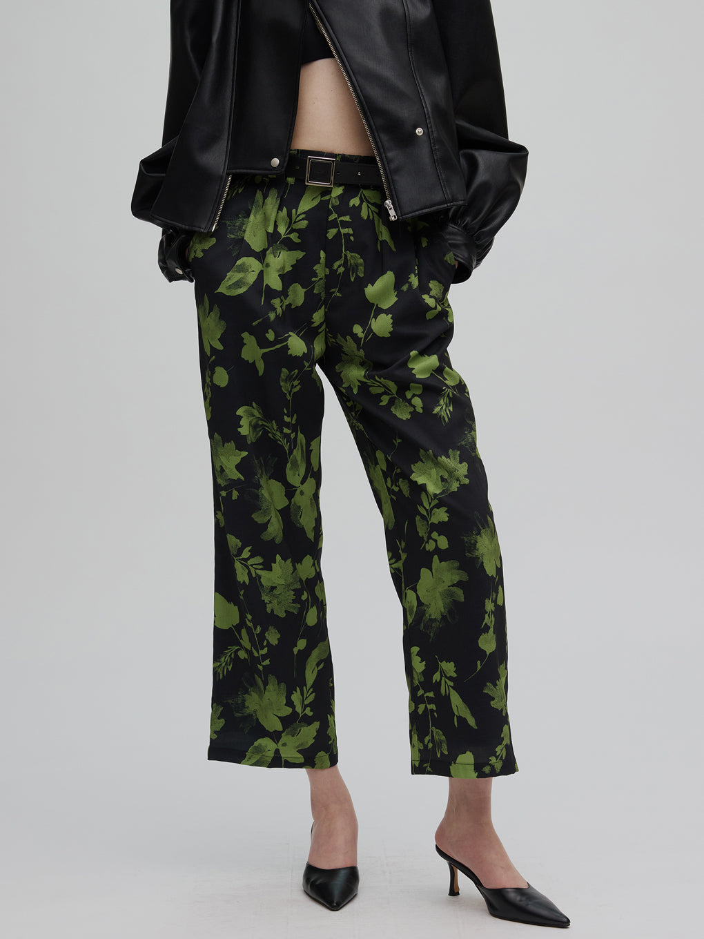 GRAINY FLOWER STRAIGHT PANTS