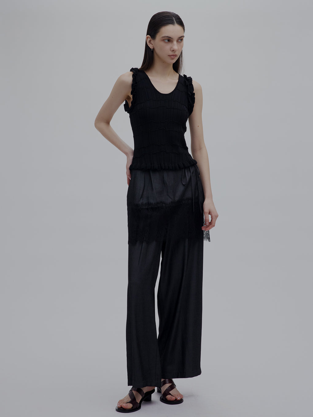 MEDI DENIMLIKE LACE DOCKING LAYERED PANTS