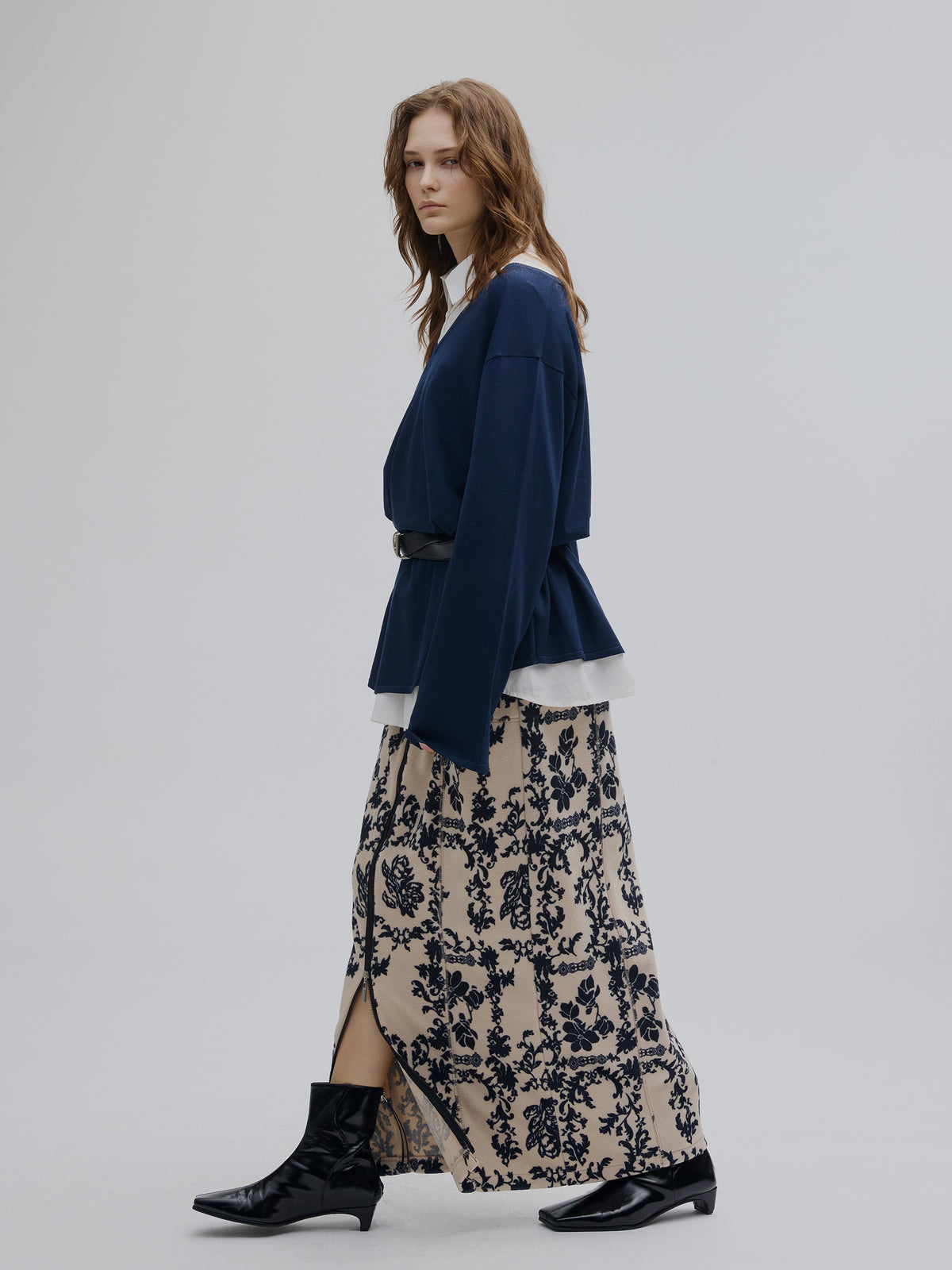 ZIP SLIT FLEECE SKIRT