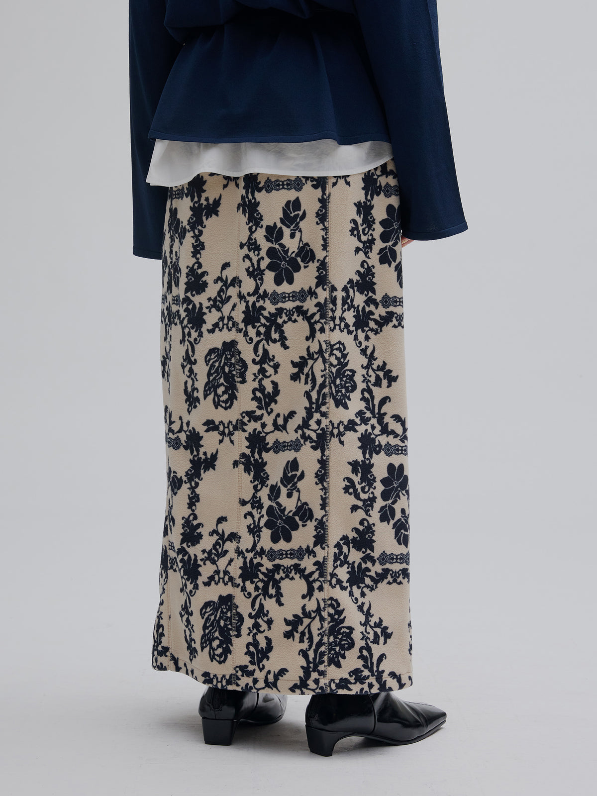 ZIP SLIT FLEECE SKIRT