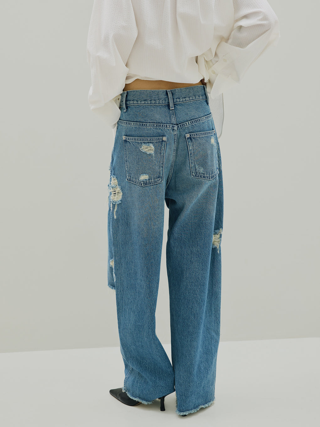 UND HARD DAMAGE LOOSE DENIM