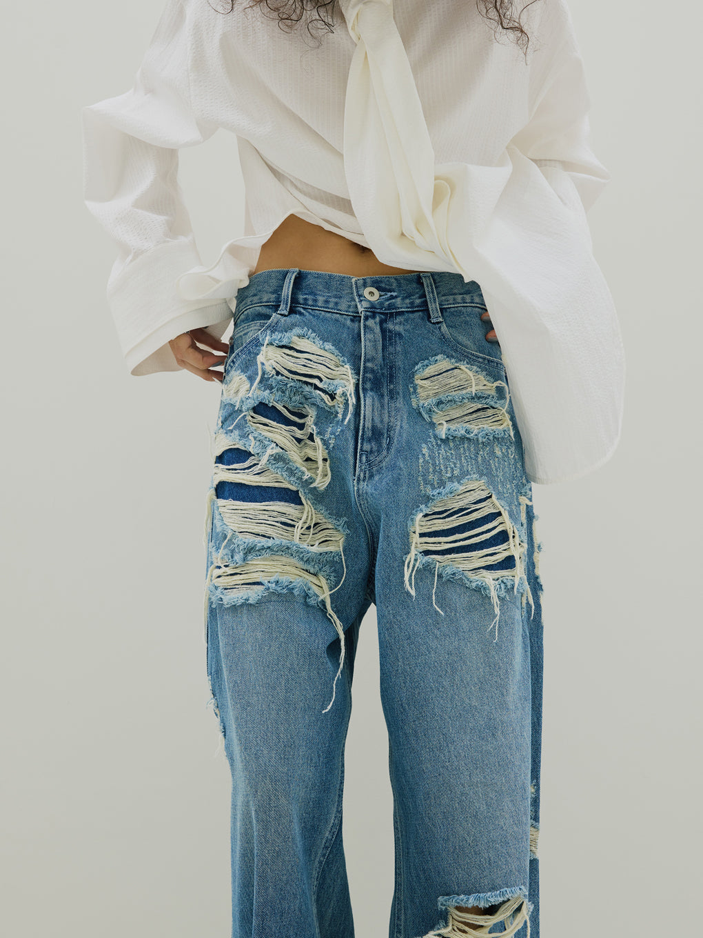UND HARD DAMAGE LOOSE DENIM