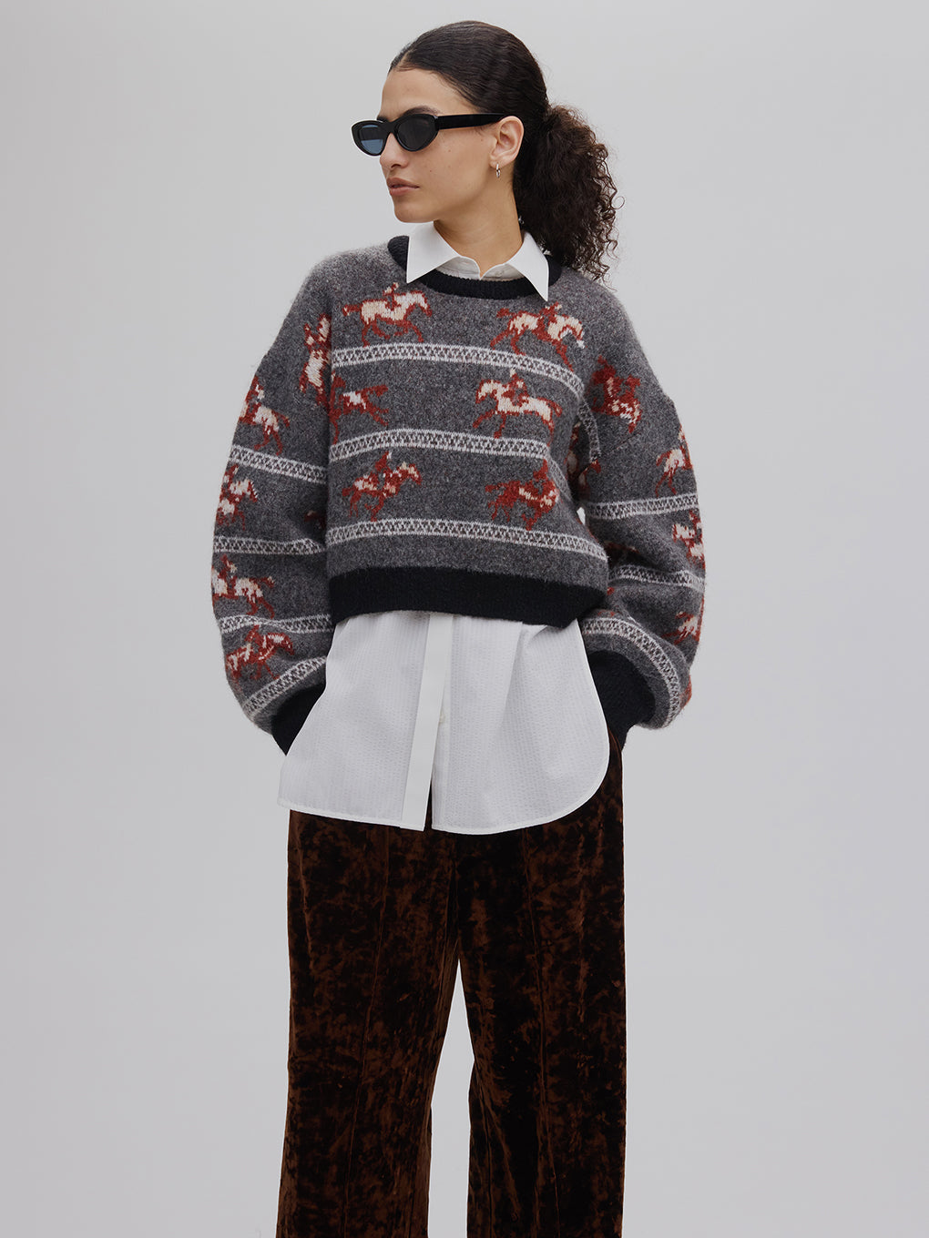 UND HORSE PATTERN KNIT