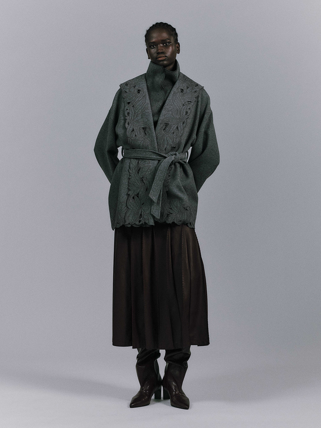 WOOL EMBROIDERY GOWN COAT