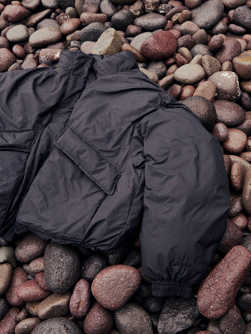 NANGA × Ameri REVERSIBLE DOWN COAT