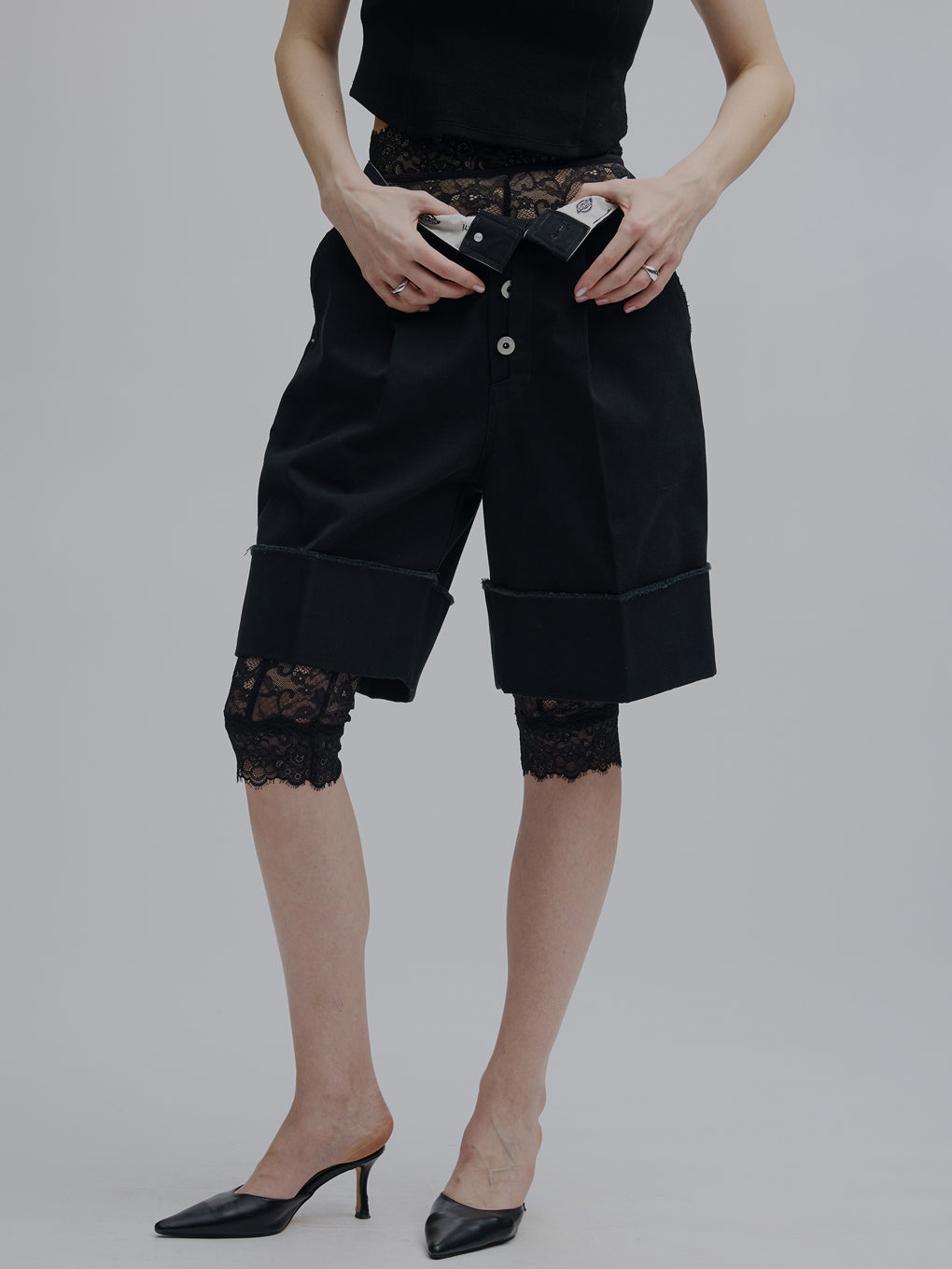 LACE BIKER PANTS