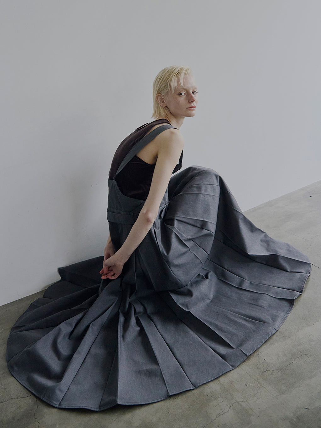アメリヴィンテージ　Dickies® × Ameri PLEATS DRESS Dickies® × Ameri PLEATS DRESS