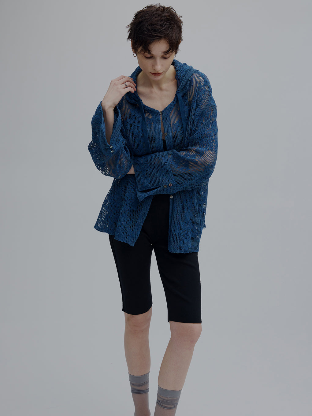 2WAY MESH DAMASK EMBROIDERY HOOD BLOUSE