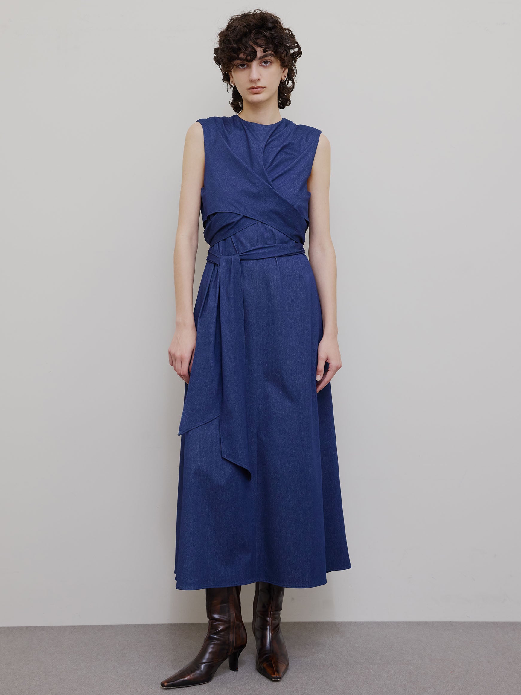 MEDI WASHABLE WAIST ROLL DRESS