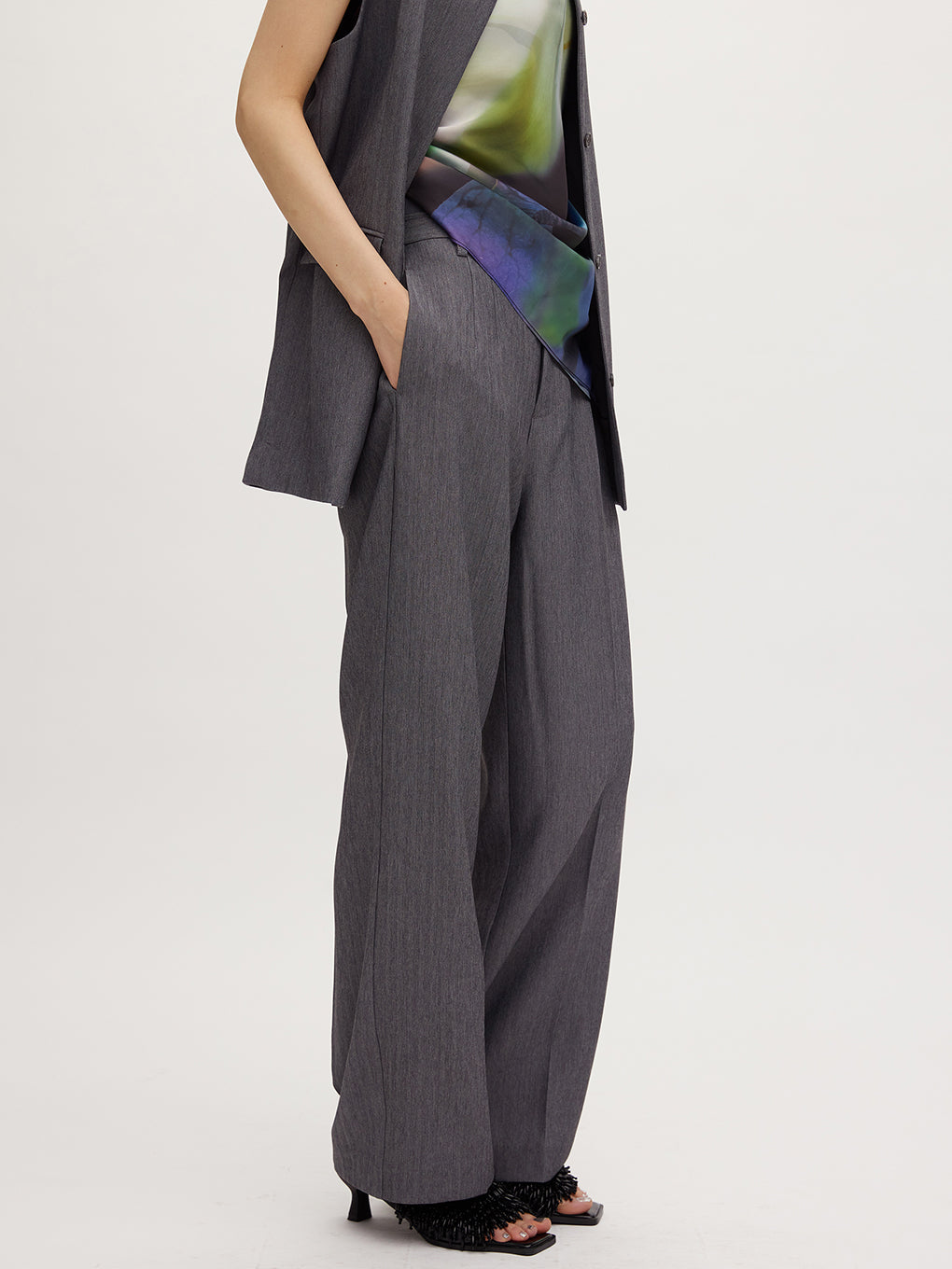 OTONA MUSE LONG VEST WITH PANTS