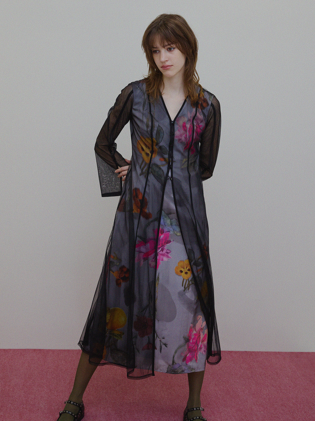 UND GRACE CHIFFON VEIL DRESS