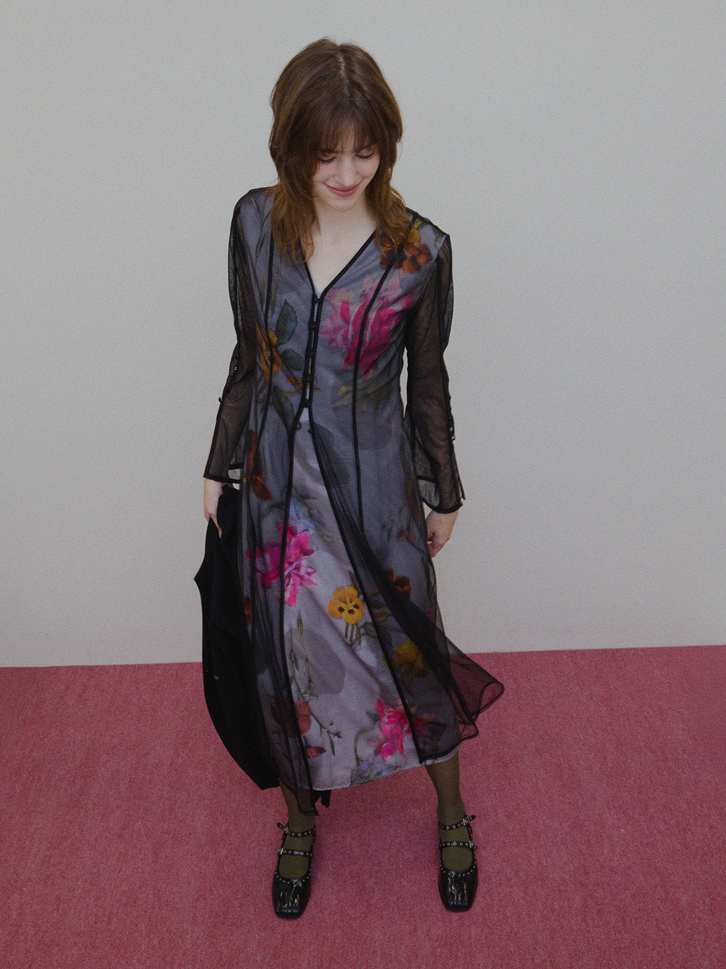 UND GRACE CHIFFON VEIL DRESS