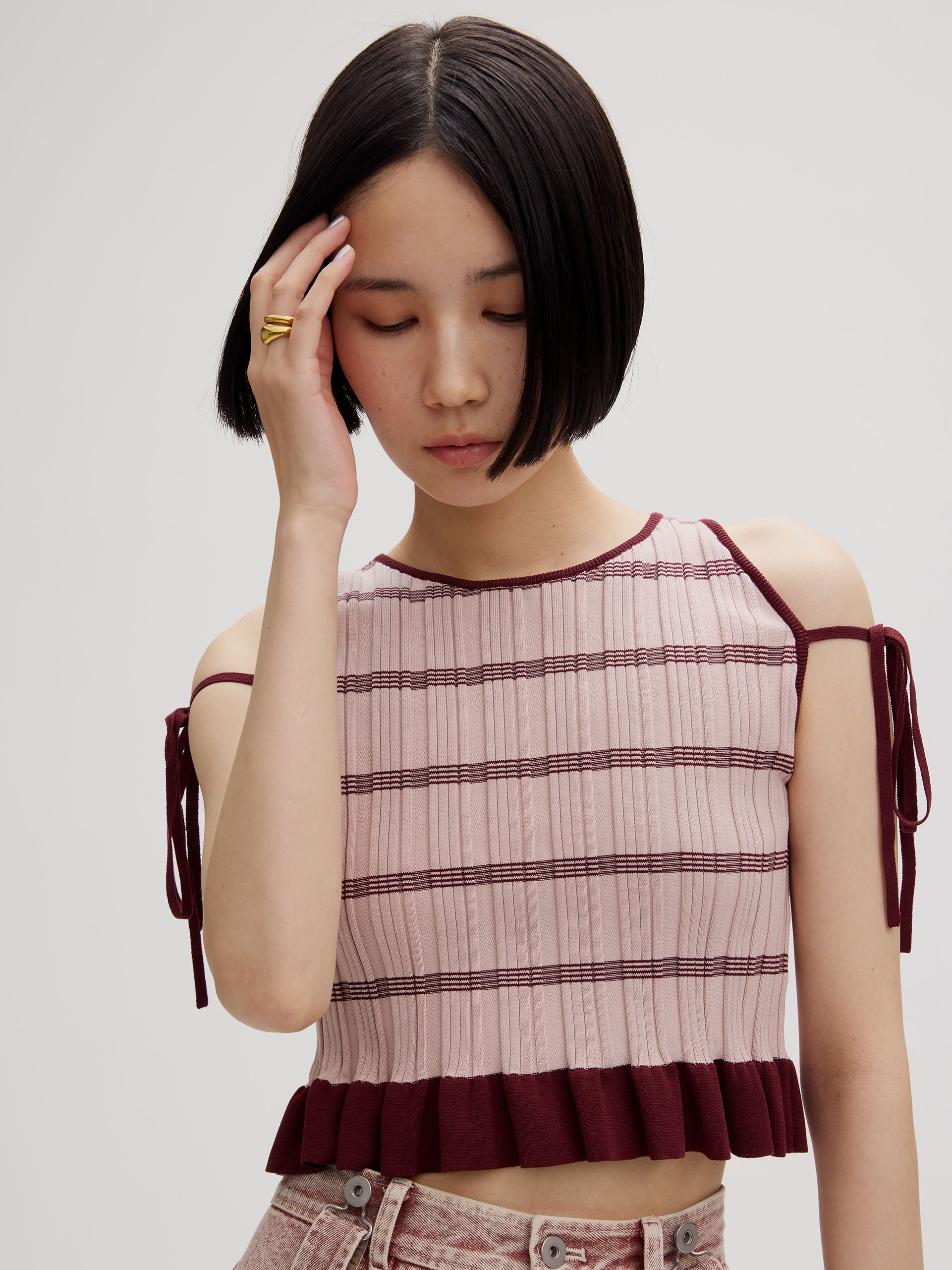 MEDI PURIPURI SHORT KNIT TOP