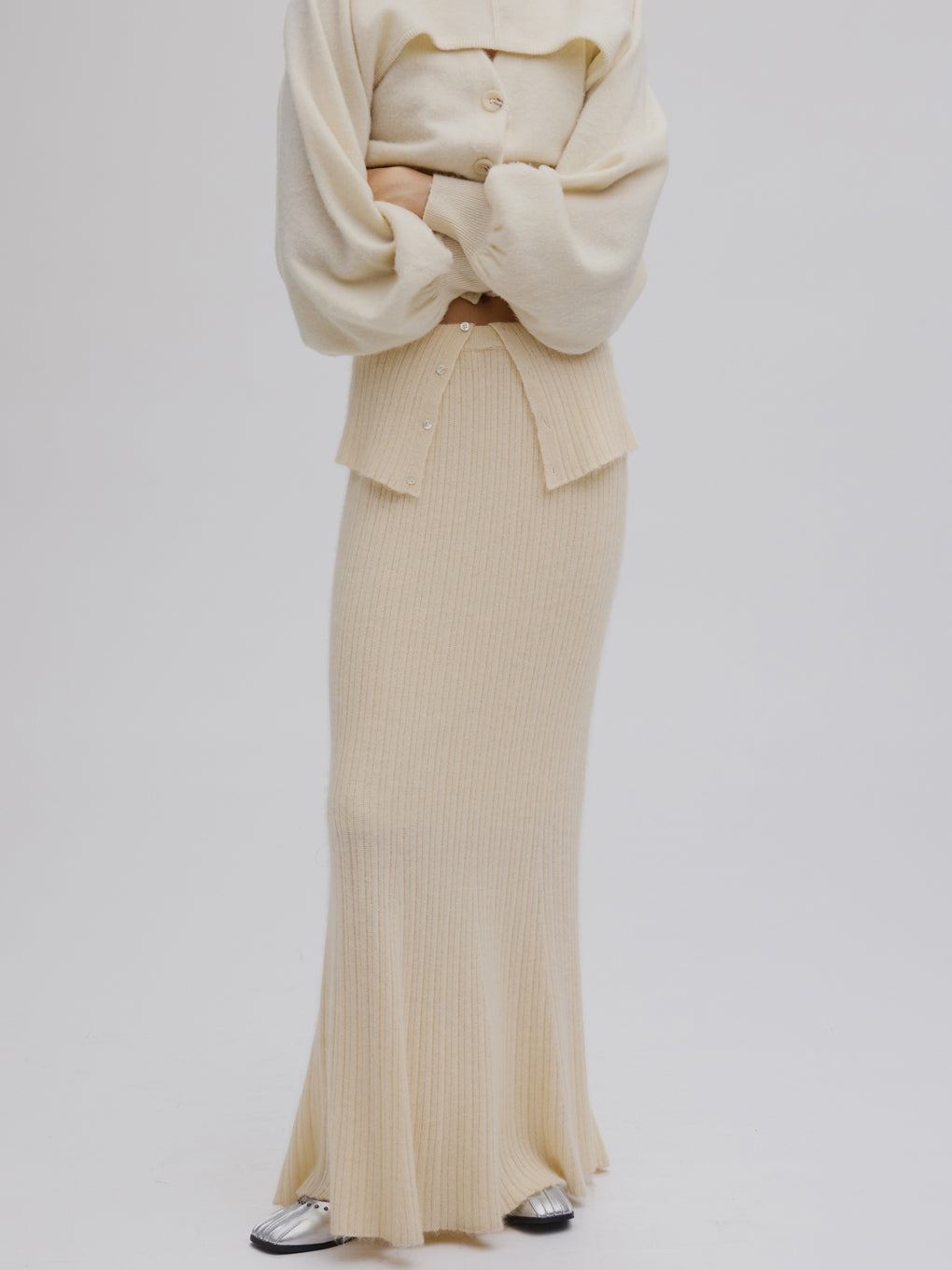 UND RACCOON BLEND KNIT SKIRT