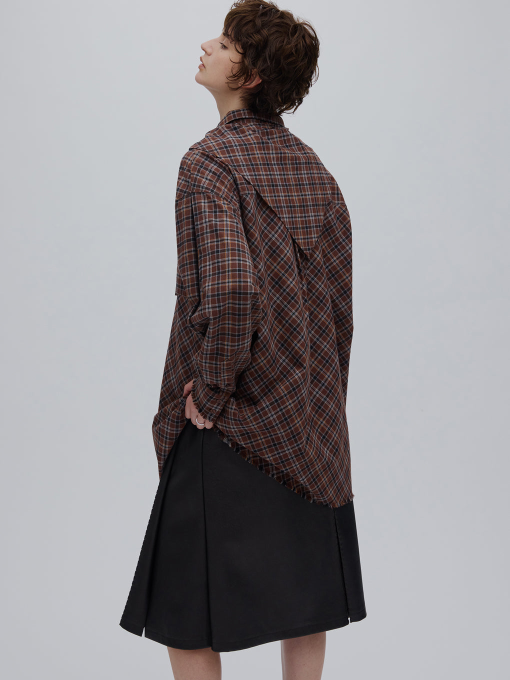 CHECK SCARF SET FRINGE SHIRT